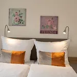 Bamberger Hof, Garni