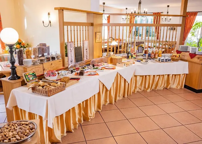 Bamberger Hof, Garni 2*